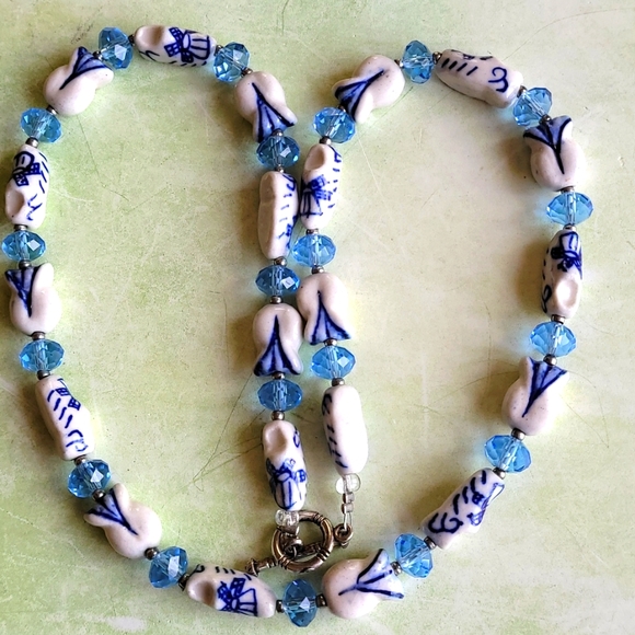 Handmade Necklace from Holland - Picture 4 of 6